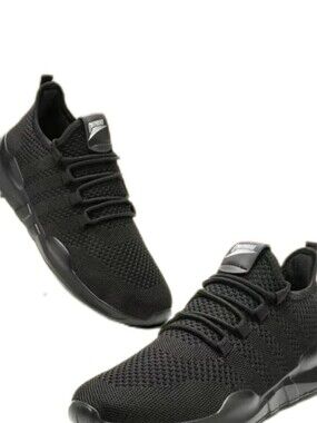 > New no tag, very light men's snickers Size 11